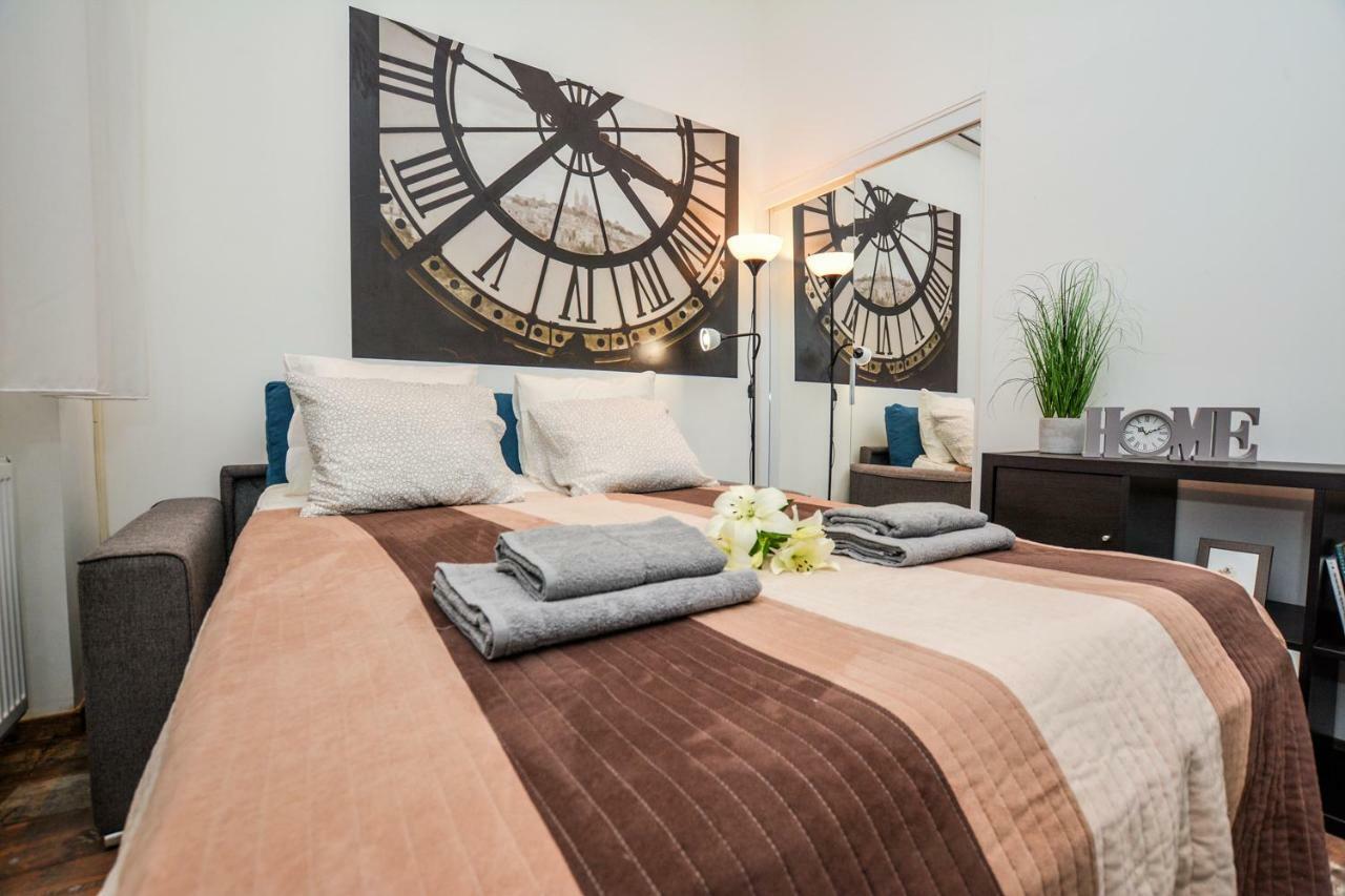 Timeless Apartment With Free Private Parking Budapest Exterior photo